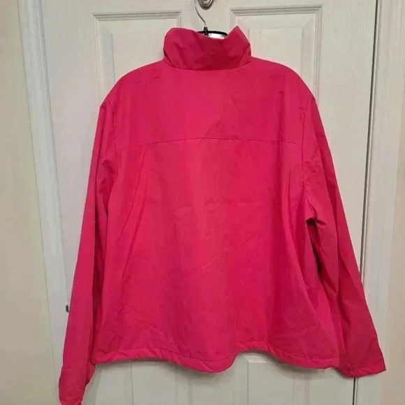 Women's Pink Packable Rain Jacket - Picture 14 of 14